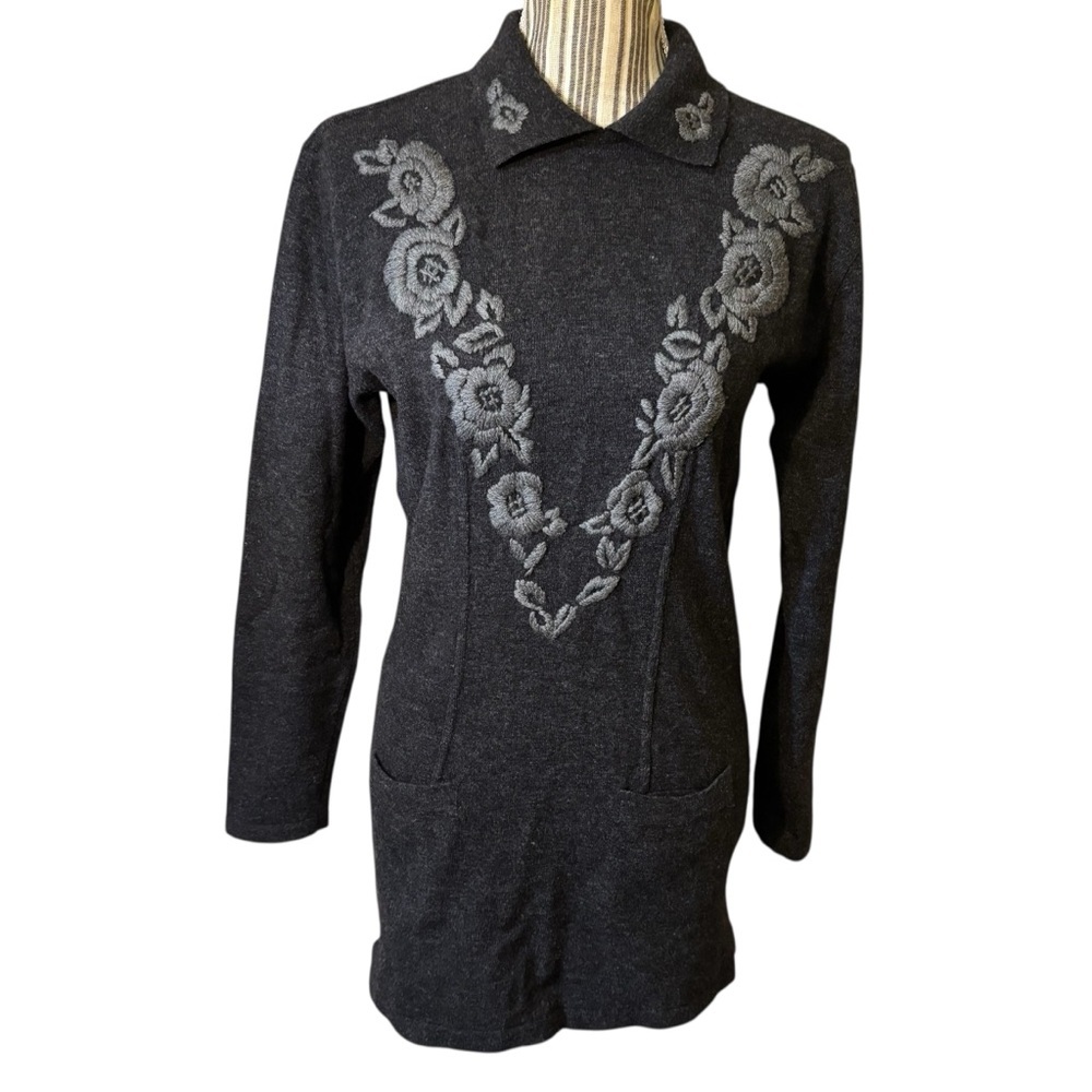 Vintage Wool Tunic Top Medium Elegance Paris Charcoal Grey Silver Floral pattern